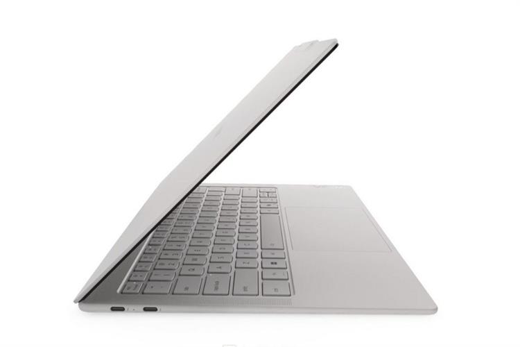 Laptop Lenovo Yoga Slim 7 Ultra 14IPH11 - 83QK009PVN (Ultra X9 378H, 32GB, 1TB, WQXGA+ 120Hz, OfficeH24+365, Win11) Màu Trắng - Kem