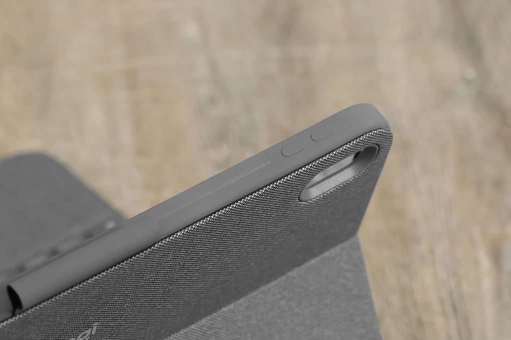 Bàn Phím iPad Logitech Combo Touch Gen 10TH/A16 Màu Xám
