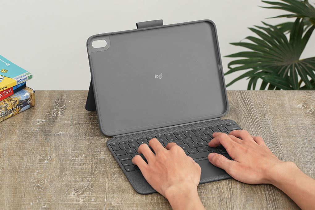 Bàn Phím iPad Logitech Combo Touch Gen 10TH/A16 Màu Xám