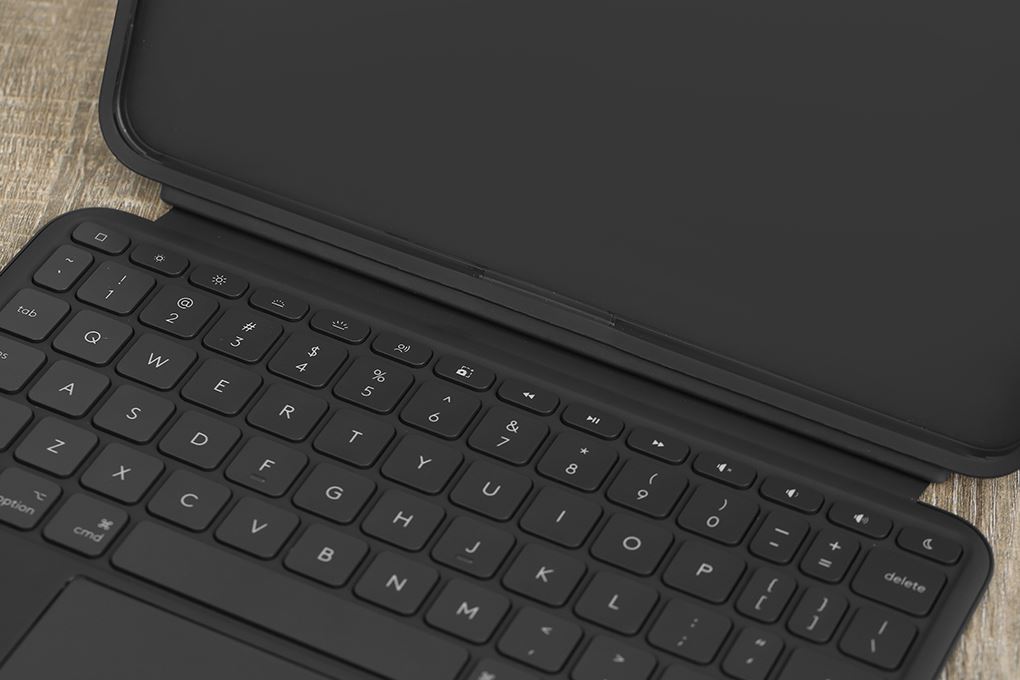 Bàn Phím iPad Logitech Combo Touch Gen 10TH/A16 - 9