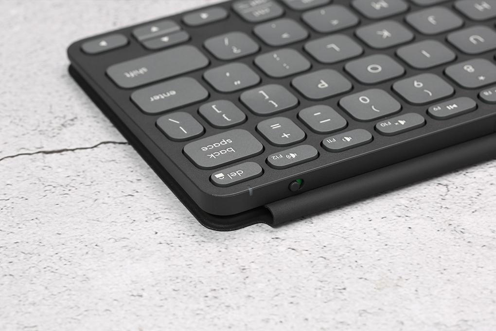 Bàn Phím Bluetooth Logitech Keys-To-Go 2 Màu Đen