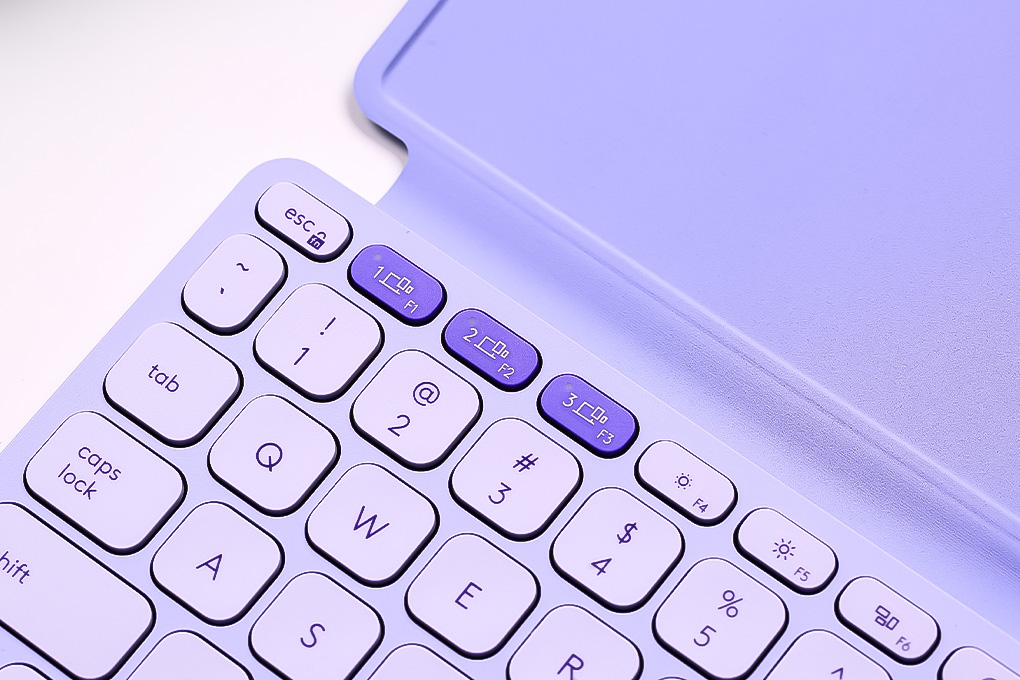 Bàn Phím Bluetooth Logitech Keys-To-Go 2 Màu Tím nhạt