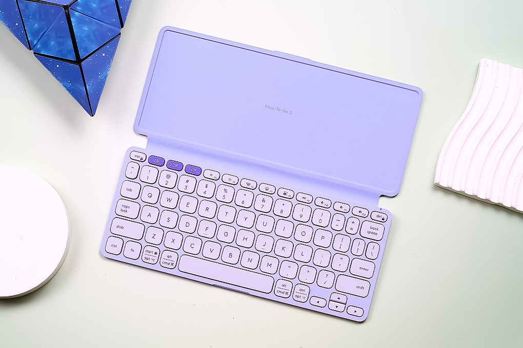 Bàn Phím Bluetooth Logitech Keys-To-Go 2 Màu Tím nhạt