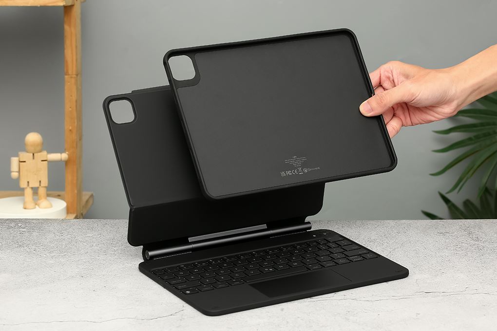 Bao Da Kèm Bàn Phím iPad ESR Magnetic Rebound 360 Air 11 2024 Màu Đen