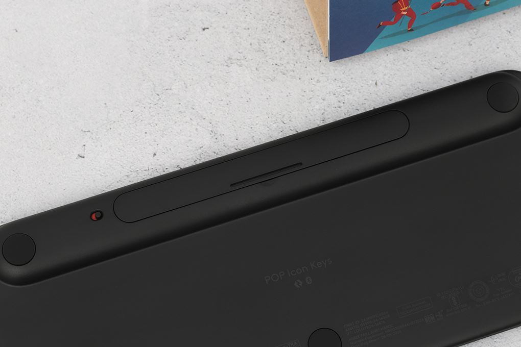 Bộ Bàn Phím Chuột Bluetooth Logitech Pop Icon Màu Đen