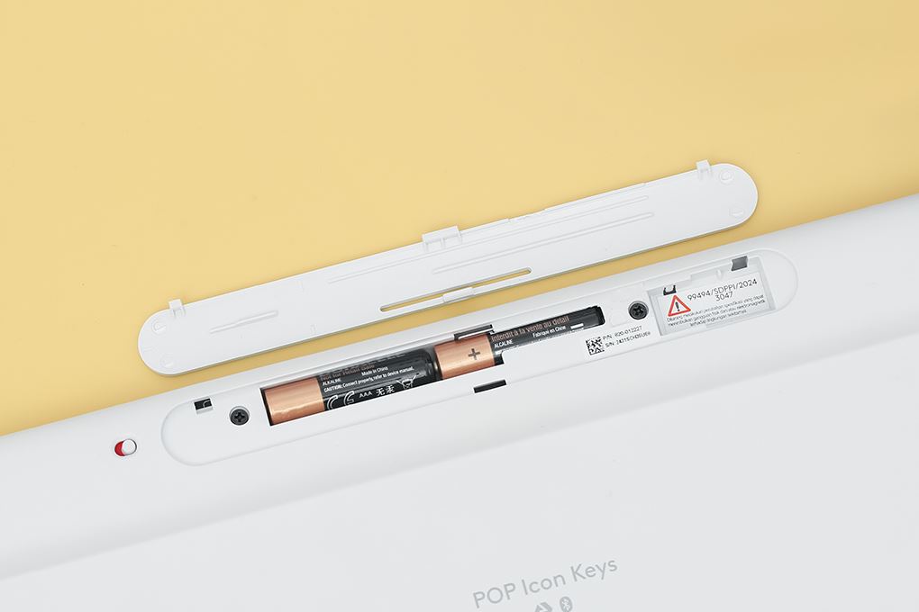 Bộ Bàn Phím Chuột Bluetooth Logitech Pop Icon - 19