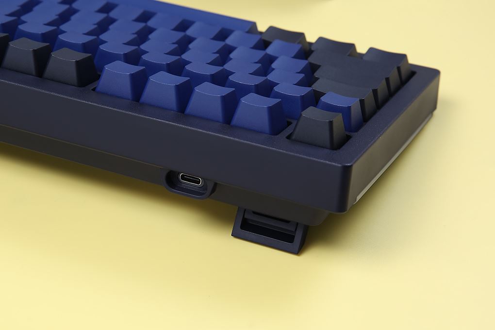 Bàn Phím Cơ Bluetooth Akko 5075B Plus Horizon Màu Xanh đen