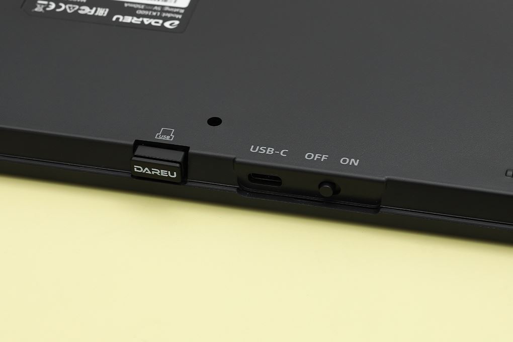 Bàn Phím Bluetooth Dareu LK160D Màu Đen