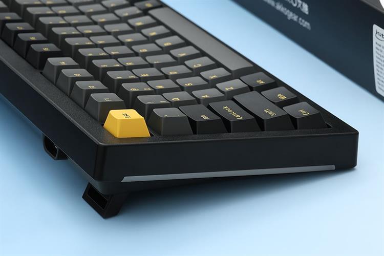 Bàn Phím Cơ Bluetooth Akko 5075B Plus Black & Gold Màu Đen