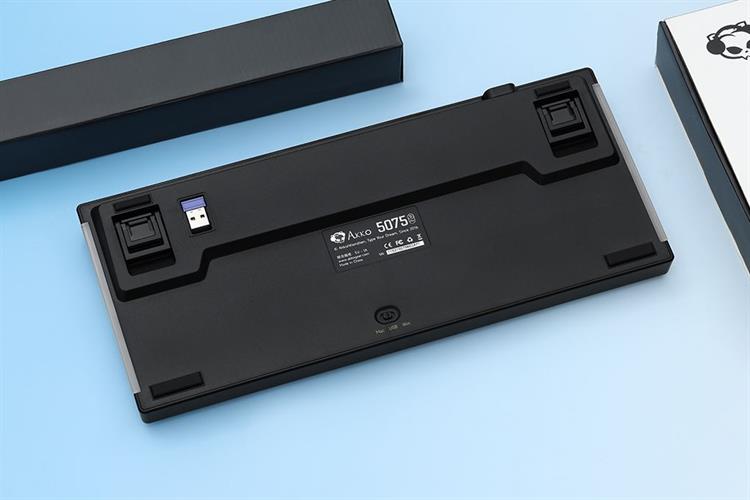 Bàn Phím Cơ Bluetooth Akko 5075B Plus Black & Gold Màu Đen