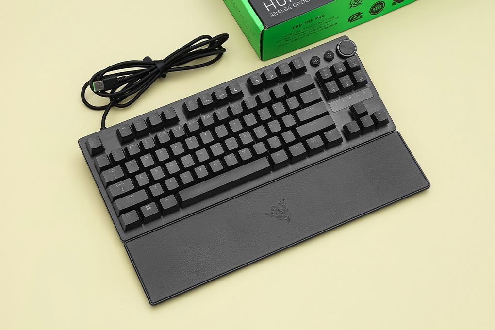 Bàn Phím Cơ Có Dây Gaming Razer Huntsman V3 Pro Tenkeyless Màu Đen