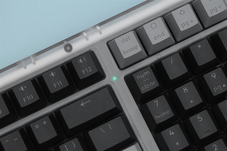 Bàn Phím Cơ Bluetooth Logitech Alto Keys K98M Màu Đen