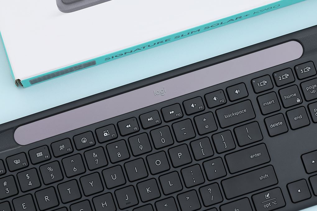 Bàn Phím Bluetooth Logitech Slim Solar K980 - 10