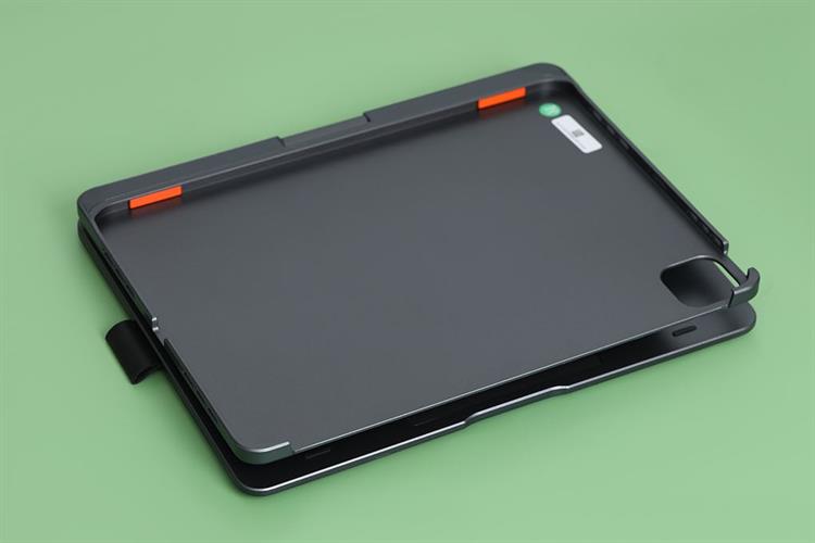 Bao Da Bàn Phím iPad Typecase Generation Case With Keyboard For iPad 10.9 2022 Màu Đen