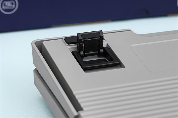 Bàn Phím Cơ Có Dây Rapoo V501 87 Màu Đen