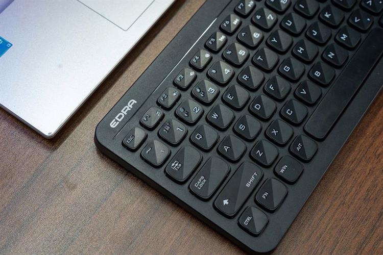 Bộ Bàn Phím Chuột Bluetooth EDRA EC801W Màu Đen