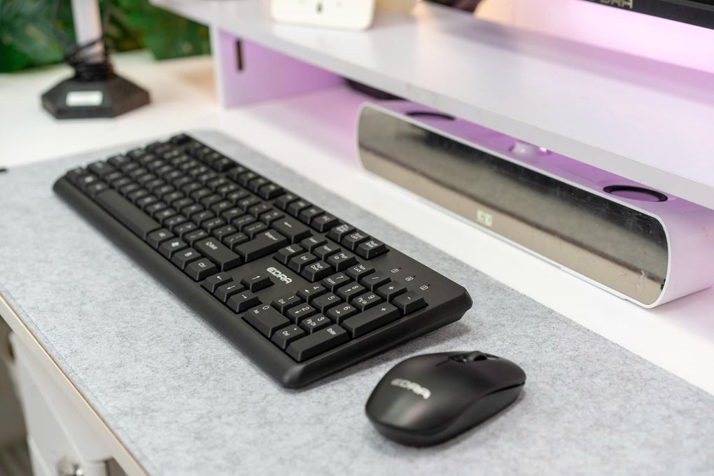 Bộ Bàn Phím Chuột Không Dây EDRA EC802W Màu Đen