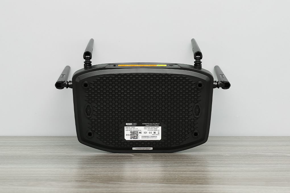 Router Wifi Chuẩn Wifi 6 Totolink X6000R-V2 Màu Đen