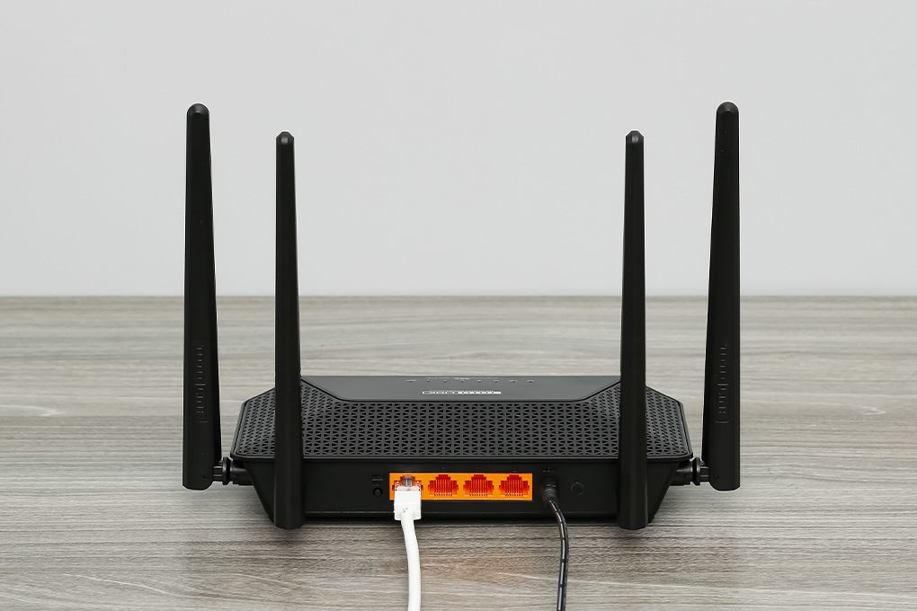 Router Wifi Chuẩn Wifi 6 Totolink X2000R-V2 Màu Đen