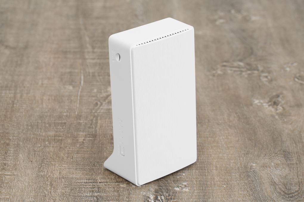 Bộ phát Wifi di động 4G LTE 300Mbps Mercusys MB112-4G Màu Trắng
