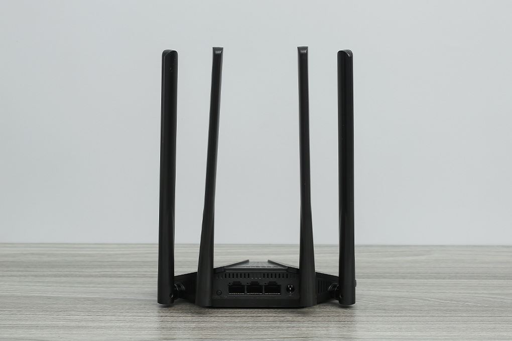 Router Wifi Chuẩn AC1200 Mercusys MR30G Gigabit Màu Đen