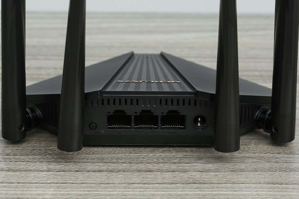 Router Wifi Chuẩn AC1200 Mercusys MR30G Gigabit Màu Đen