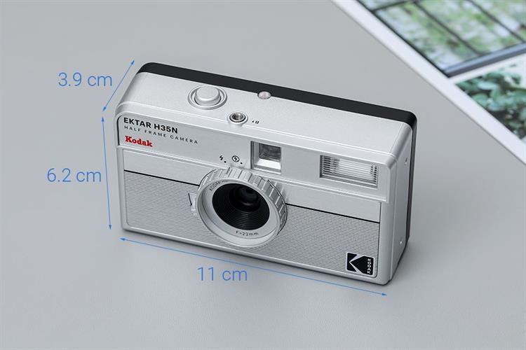 Máy ảnh Film Kodak H35N Màu Bạc