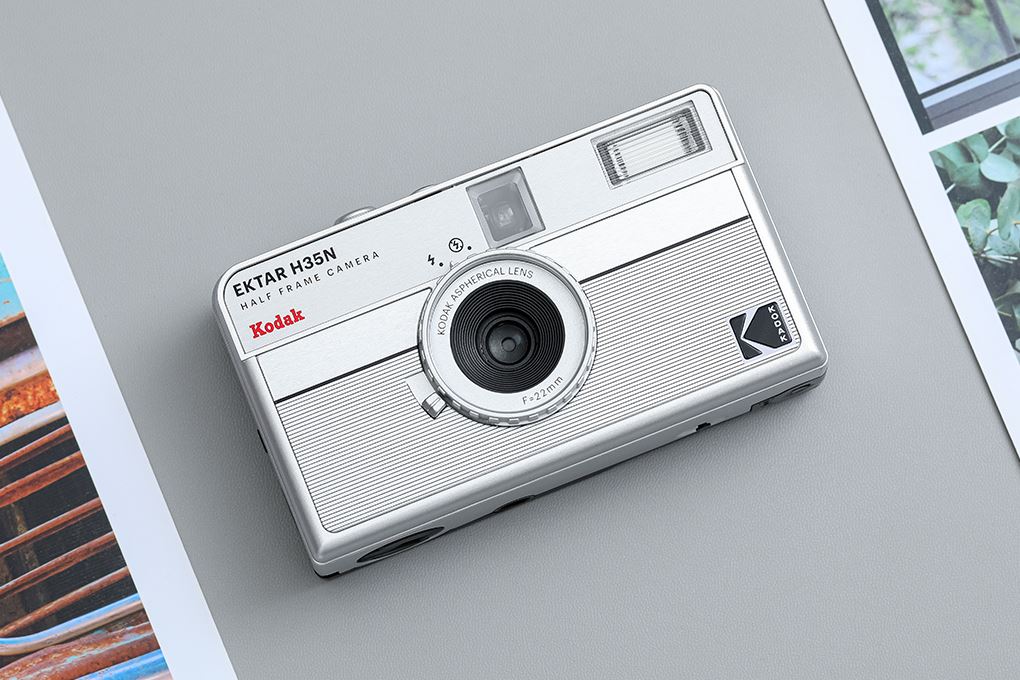 Máy ảnh Film Kodak H35N Màu Bạc