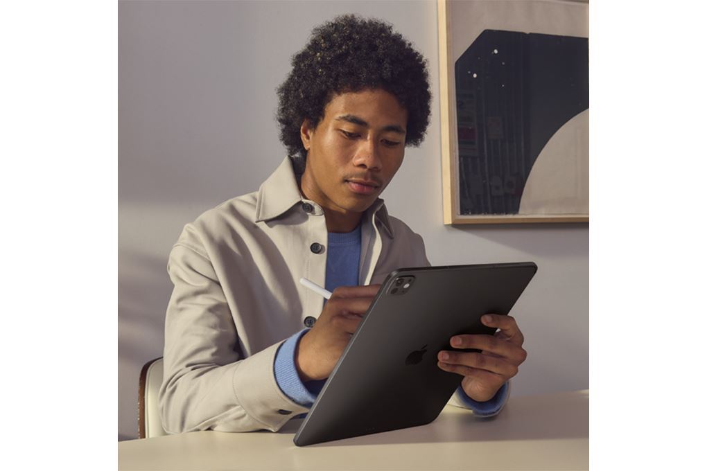 Máy tính bảng iPad Pro M5 13 inch 5G 256GB Màu Đen