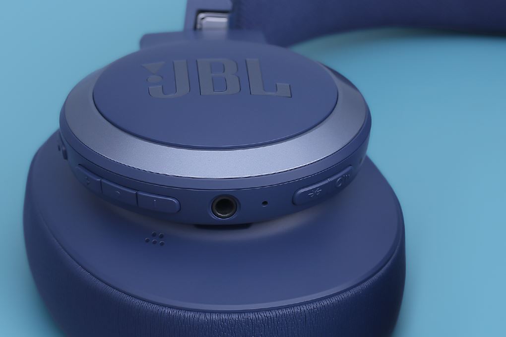 Tai nghe Bluetooth Chụp Tai JBL LIVE 770NC Màu Xanh Dương