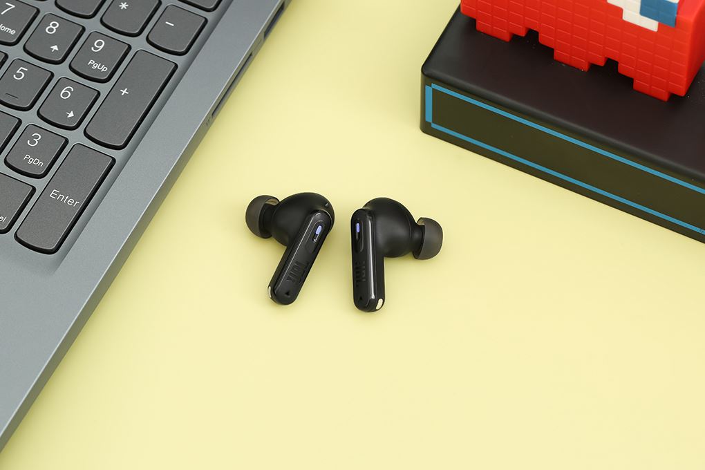 Tai nghe Bluetooth True Wireless JBL Tune Beam 2 Màu Đen