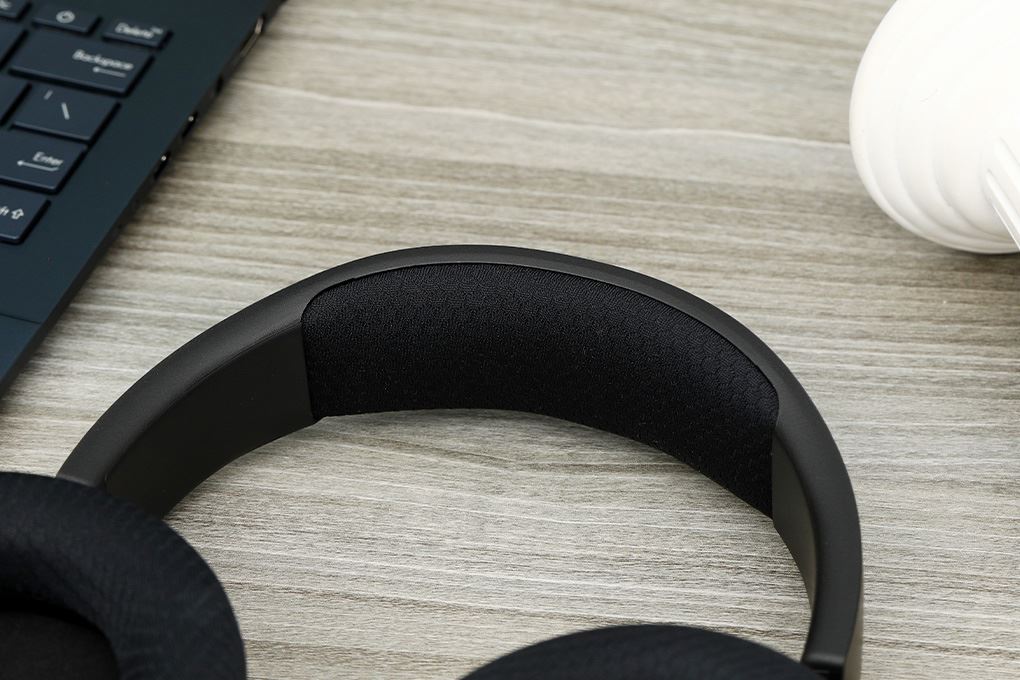 Tai nghe Chụp Tai Gaming JBL Quantum QTum100M2 Màu Đen