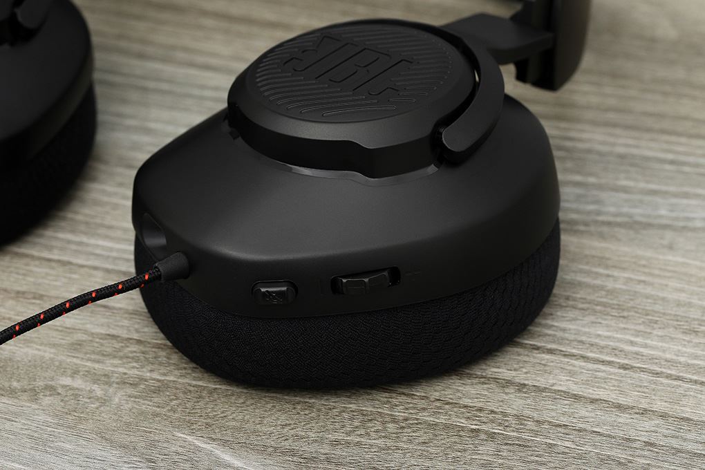 Tai nghe Chụp Tai Gaming JBL Quantum QTum100M2 Màu Đen