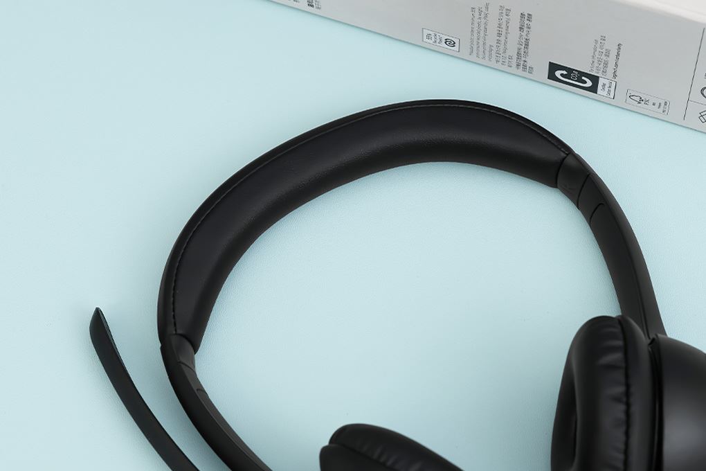 Tai nghe Bluetooth Chụp Tai Logitech Zone 300 - 15