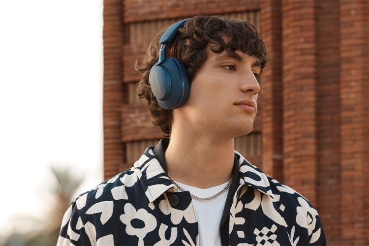 Tai nghe Bluetooth Chụp tai Bowers & Wilkins Px7 S2e Màu Xanh Dương