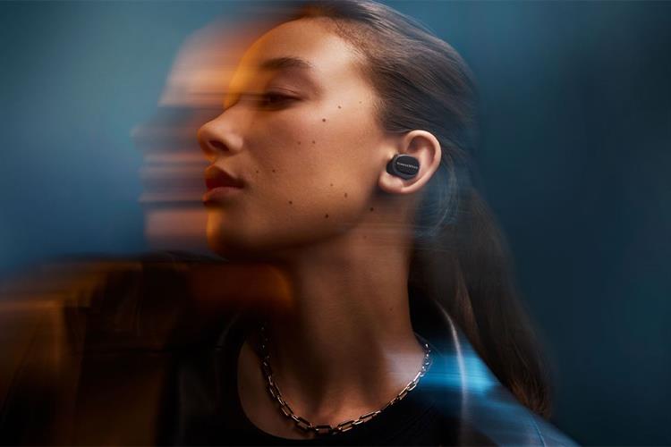 Tai nghe Bluetooth True Wireless Bowers & Wilkins Pi8 Màu Đen