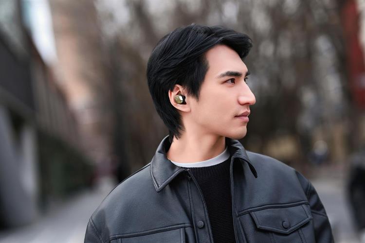 Tai nghe Bluetooth True Wireless Sennheiser Momentum 4 MTW4 Màu Vàng đồng