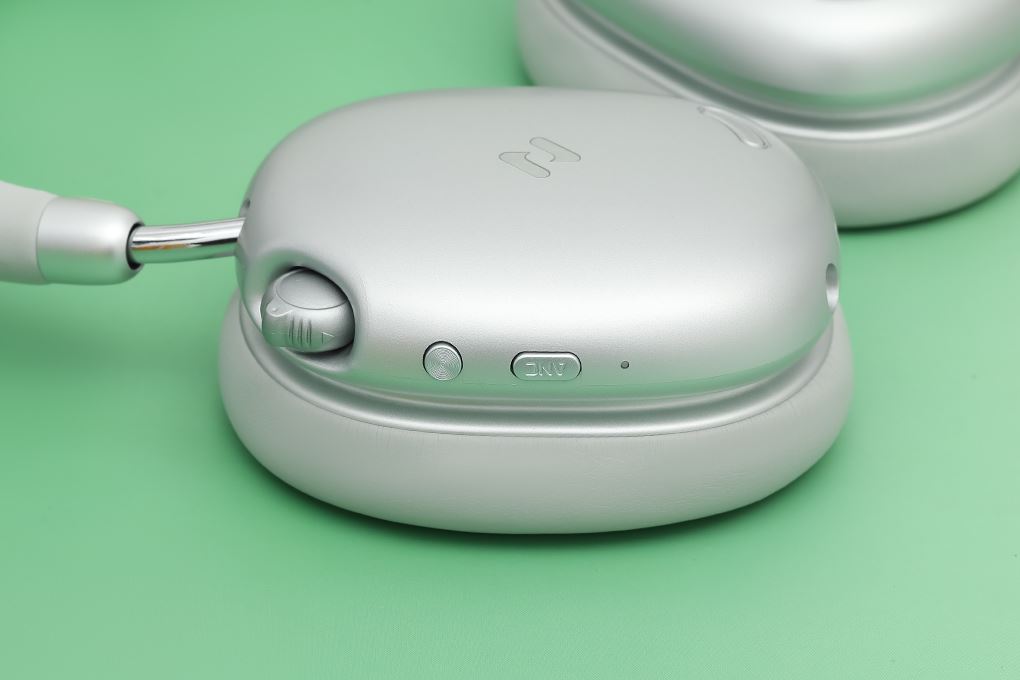 Tai nghe Bluetooth Chụp Tai Havit Space S1 Màu Bạc