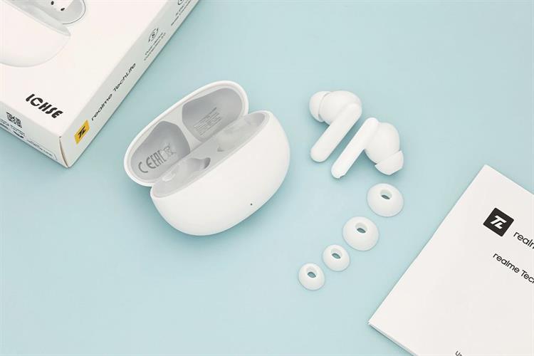 Tai nghe Bluetooth True Wireless realme TechLife Buds Màu Trắng