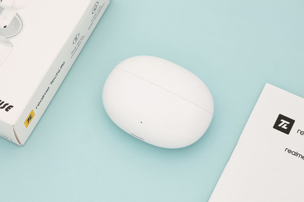 Tai nghe Bluetooth True Wireless realme TechLife Buds Màu Trắng