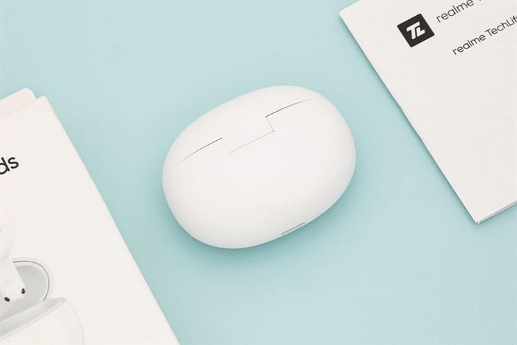 Tai nghe Bluetooth True Wireless realme TechLife Buds Màu Trắng