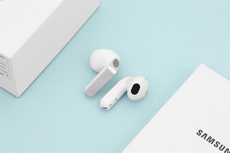 Tai nghe Bluetooth True Wireless Samsung Galaxy Buds4 R540N Màu Trắng