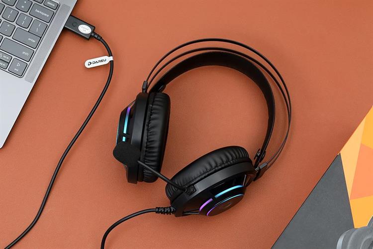 Tai nghe Chụp Tai USB DAREU EH469 RGB Màu Đen