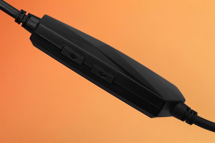 Tai nghe Chụp Tai USB DAREU EH925L Màu Đen - Đỏ
