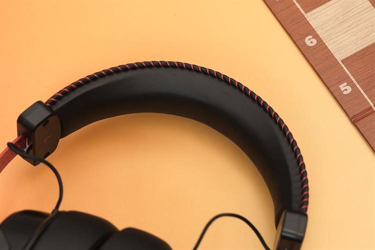 Tai nghe Chụp Tai USB DAREU EH925L Màu Đen - Đỏ