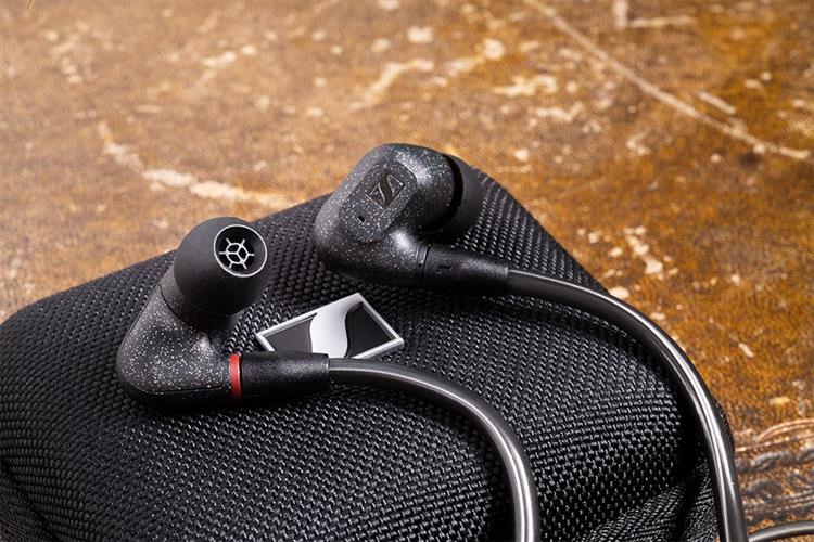 Tai nghe Có dây EP Sennheiser IE300 Màu Đen