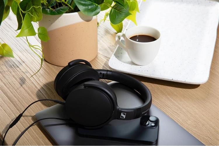Tai nghe Chụp Tai Sennheiser HD 400U Màu Đen