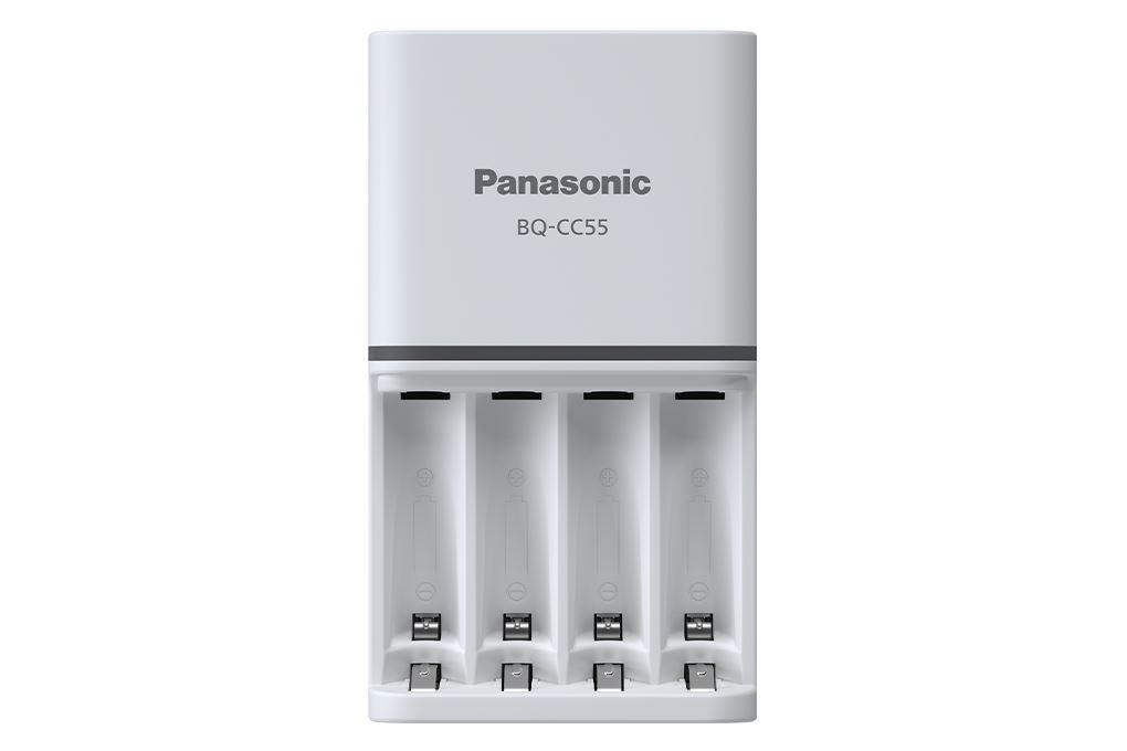 Bộ sạc nhanh 2h Panasonic Eneloop K-KJ55 2000mAH (kèm 4 viên pin AA) Màu Trắng