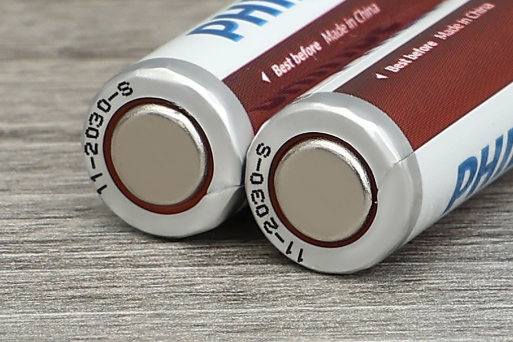Pin AAA 10 viên Alkaline Philips LR03P10TS Màu Đen - Đỏ