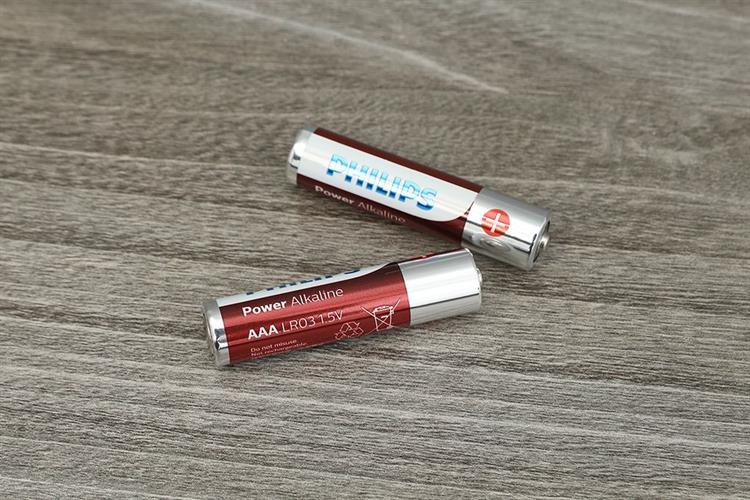 Pin AAA 10 viên Alkaline Philips LR03P10TS Màu Đen - Đỏ